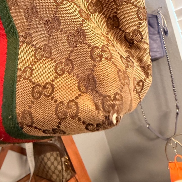 Gucci Beige Tote with Green and Red Stripes - Picture 3 of 10